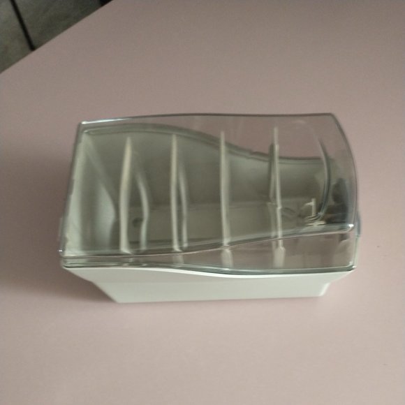 Fellowes 3.5" Diskette Holder - Picture 1 of 6
